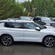 2023 Mitsubishi Outlander SEL thumbnail image 5