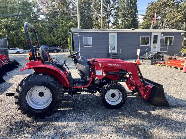 2024 Mahindra 1600 Series 1626 HST image 4