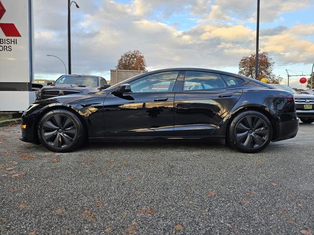 2022 Tesla Model S - White Interior, No Accidents, One Owner image 8