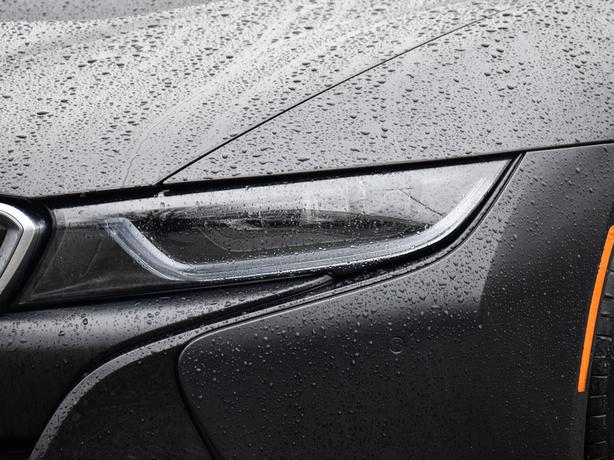 2017 BMW i8 Protonic Edition - Navigation, No Accidents image 8