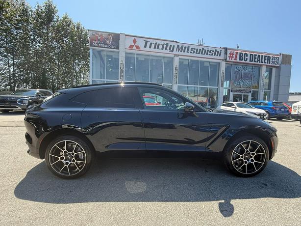 2022 Aston Martin DBX - No Accidents, Upgraded Exhaust, Vented Seats image 4