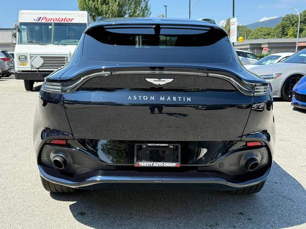 2022 Aston Martin DBX - No Accidents, Upgraded Exhaust, Vented Seats image 6