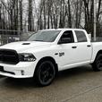 2022 RAM 1500 Classic Tradesman Crew Cab SWB 4WD thumbnail image 5