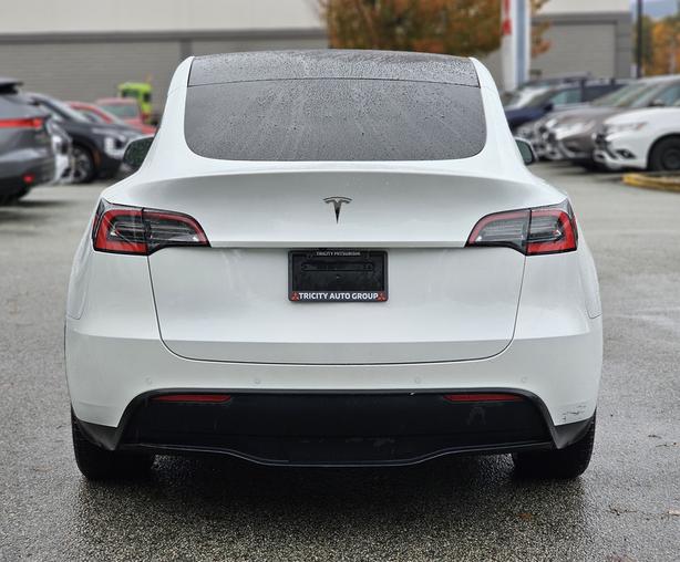 2021 Tesla Model Y Standard Range RWD -Ltd Avail- image 6
