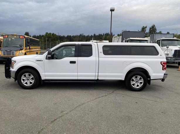 2018 Ford F-150 XLT SuperCab 8 foot Box Roadside Assist Truck image 2