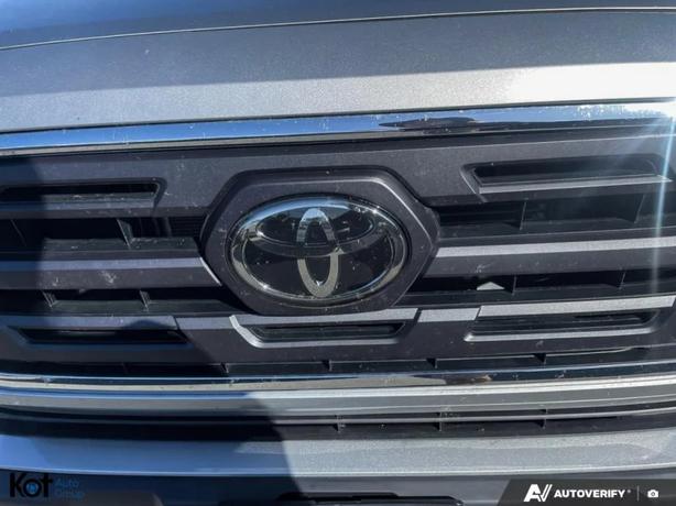 2019 TOYOTA TACOMA image 7