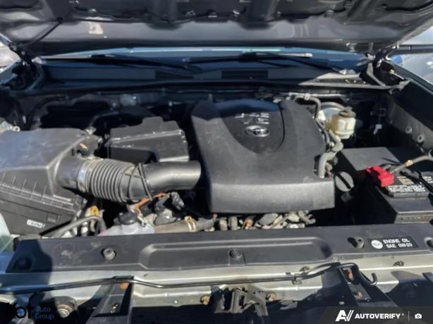 2019 TOYOTA TACOMA image 8