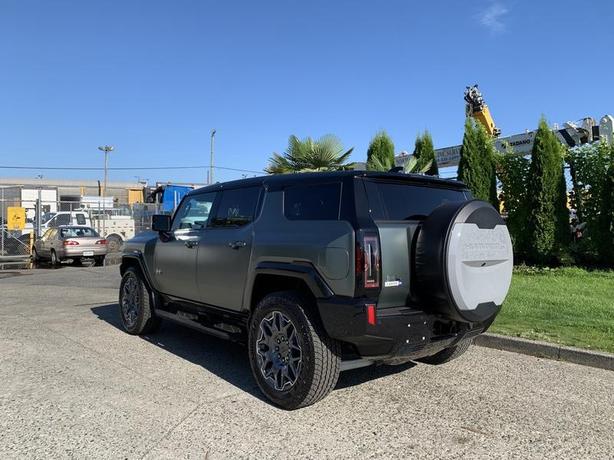 2024 GMC HUMMER EV First Edition image 6