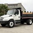 2006 International 4200 10-Foot Dump Truck – 6-Speed Manual, Hydraulic Brakes thumbnail image 5