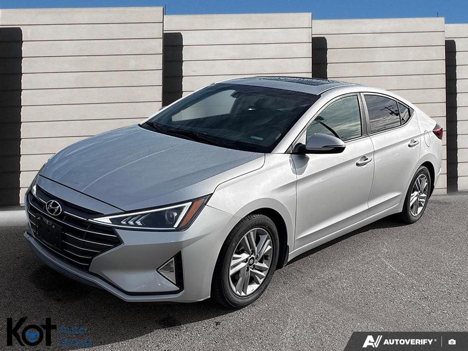 2020 Hyundai Elantra Preferred Sun display photo