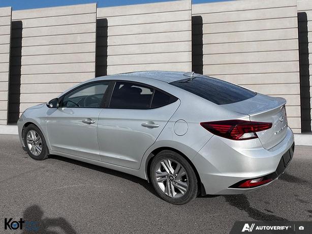 2020 Hyundai Elantra Preferred Sun image 4