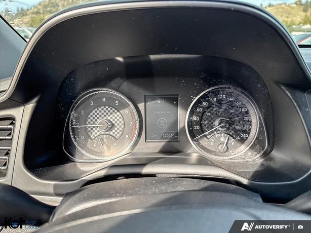 2020 Hyundai Elantra Preferred Sun image 7