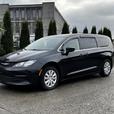 2018 Chrysler Pacifica 7-Passenger Van thumbnail image 6