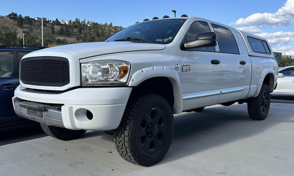 2008 Dodge RAM 3500 Laramie display photo