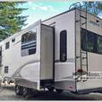 Used 2019 Jayco Eagle 317RLOK thumbnail image 3