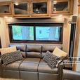 Used 2019 Jayco Eagle 317RLOK thumbnail image 8