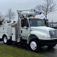 2013 International DuraStar MA025 Altec Bucket Service Truck Air Brakes thumbnail image 2