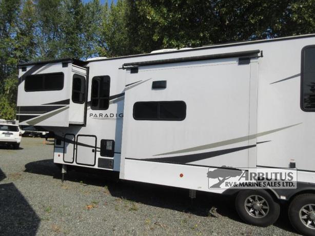 Used 2023 Alliance RV Paradigm 385FL image 4