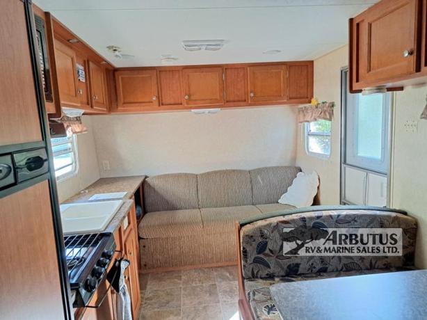 Used 2011 R-Vision Super Sport 19FS image 5