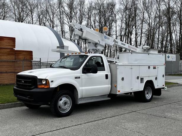 2001 Ford F-450 SD Altec Service Truck Bucket Truck 2WD image 5