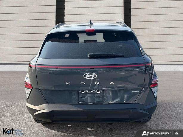 2025 Hyundai Kona Preferred image 5