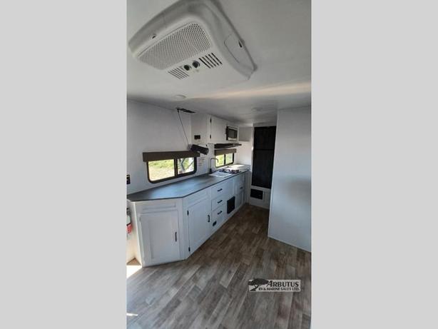 Used 2022 Keystone RV Hideout Single Axle 174RK image 7