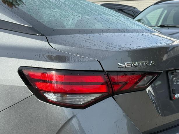 2024 Nissan Sentra SV - Apple CarPlay, Android Auto, Dual Climate image 8