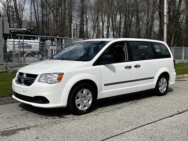 2011 Dodge Grand Caravan Cargo Van with Rear Shelving image 5