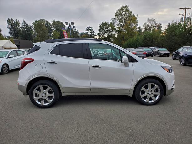 2018 Buick Encore Premium - Nav, Heated Seats, Moonroof image 5