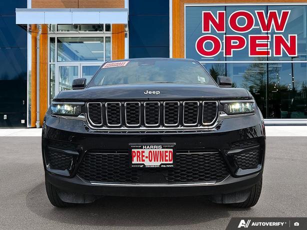 2024 Jeep Grand Cherokee Laredo 4x4 Sport Utility | One Owner | No Reported Acci image 2