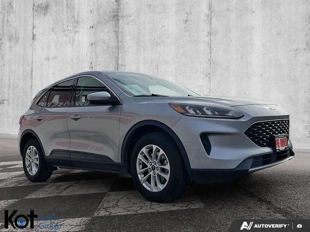 2021 Ford Escape SE image 3