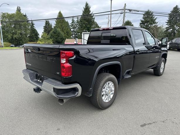 2024 Chevrolet Silverado 3500 LT image 5