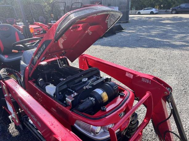 2024 Mahindra 1600 Series 1626 HST image 7