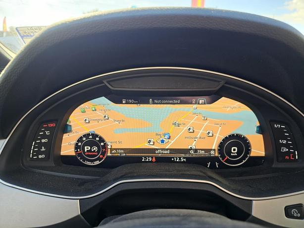 2017 Audi Q7 quattro 4dr 3.0T Technik image 6