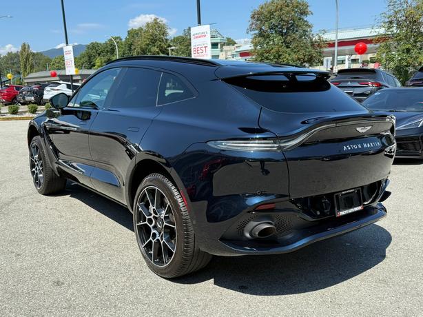 2022 Aston Martin DBX - No Accidents, Upgraded Exhaust, Vented Seats image 7