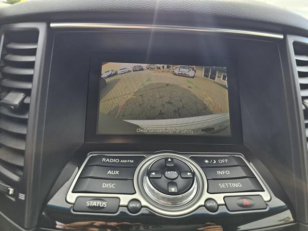 2010 Infiniti FX35 AWD 4dr image 7