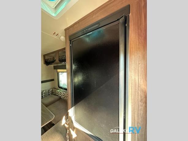 Used 2016 Palomino Real-Lite HS-1806 image 7