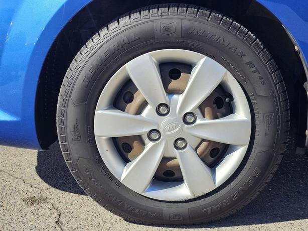 2011 Kia Rio 5dr HB Auto Rio5 EX Convenience image 5