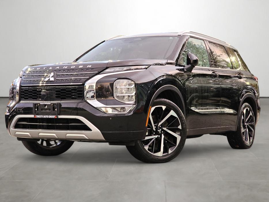 2024 Mitsubishi Outlander display photo