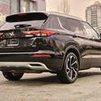 2024 Mitsubishi Outlander thumbnail image 5
