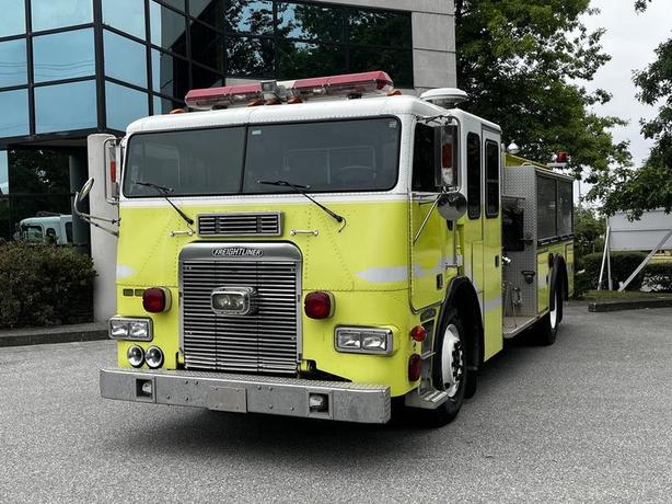 1995 Freightliner FL086 M2 106 Cummins Pumper Fire Truck image 4