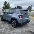 2018 Jeep Renegade Sport FWD with Backup Camera and Bluetooth thumbnail image 4
