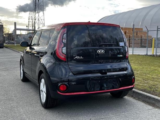 2016 Kia Soul EV Luxury image 5