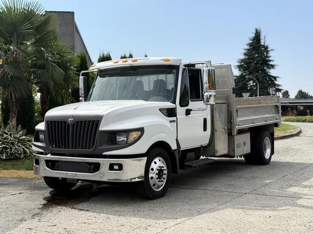 2012 International TerraStar 10-Foot Diesel Dump Truck image 4