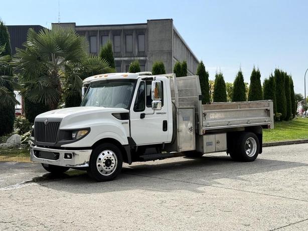 2012 International TerraStar 10-Foot Diesel Dump Truck image 5