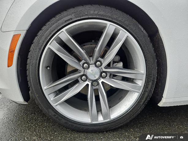 2017 Chevrolet Camaro 2dr Cpe 1LT | Back-Up Camera | Bluetooth Connectivity! image 6