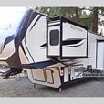 Used 2022 Keystone RV Montana High Country 331RL thumbnail image 2