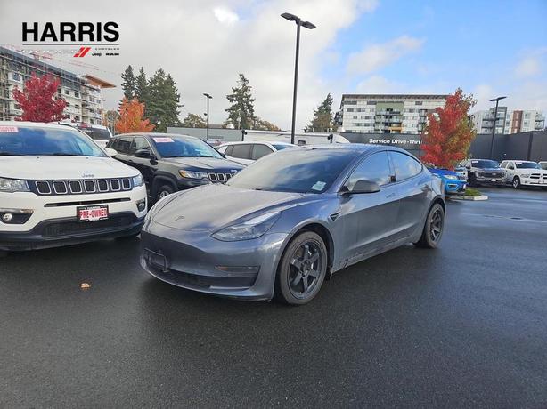 2021 Tesla Model 3 | Power Liftgate | Backup Camera! image 1