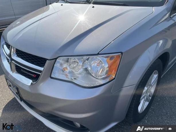 2017 DODGE GRAND CARAVAN image 8