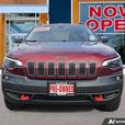 2019 Jeep Cherokee Trailhawk 4x4 | Bluetooth Connectivity | Cruise Control! thumbnail image 2